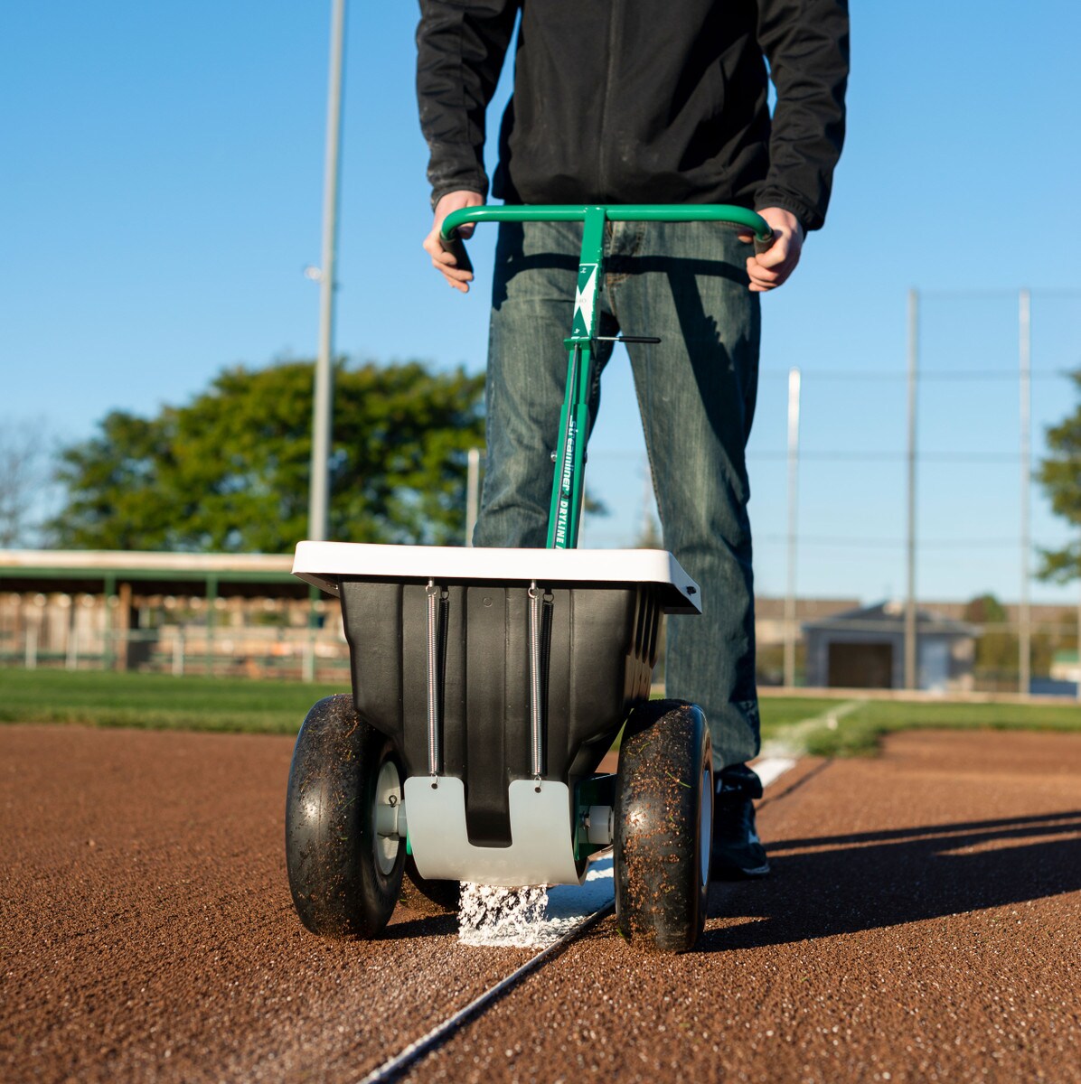 Professional Streamliner 3-Wheel Chalker